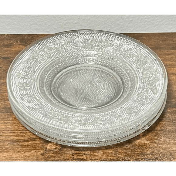 KIG Malaysia Pressed Glass Clear 10" Dinner Plate Fleur de Lis-TRELLIS -Set of 4 - Picture 1 of 12